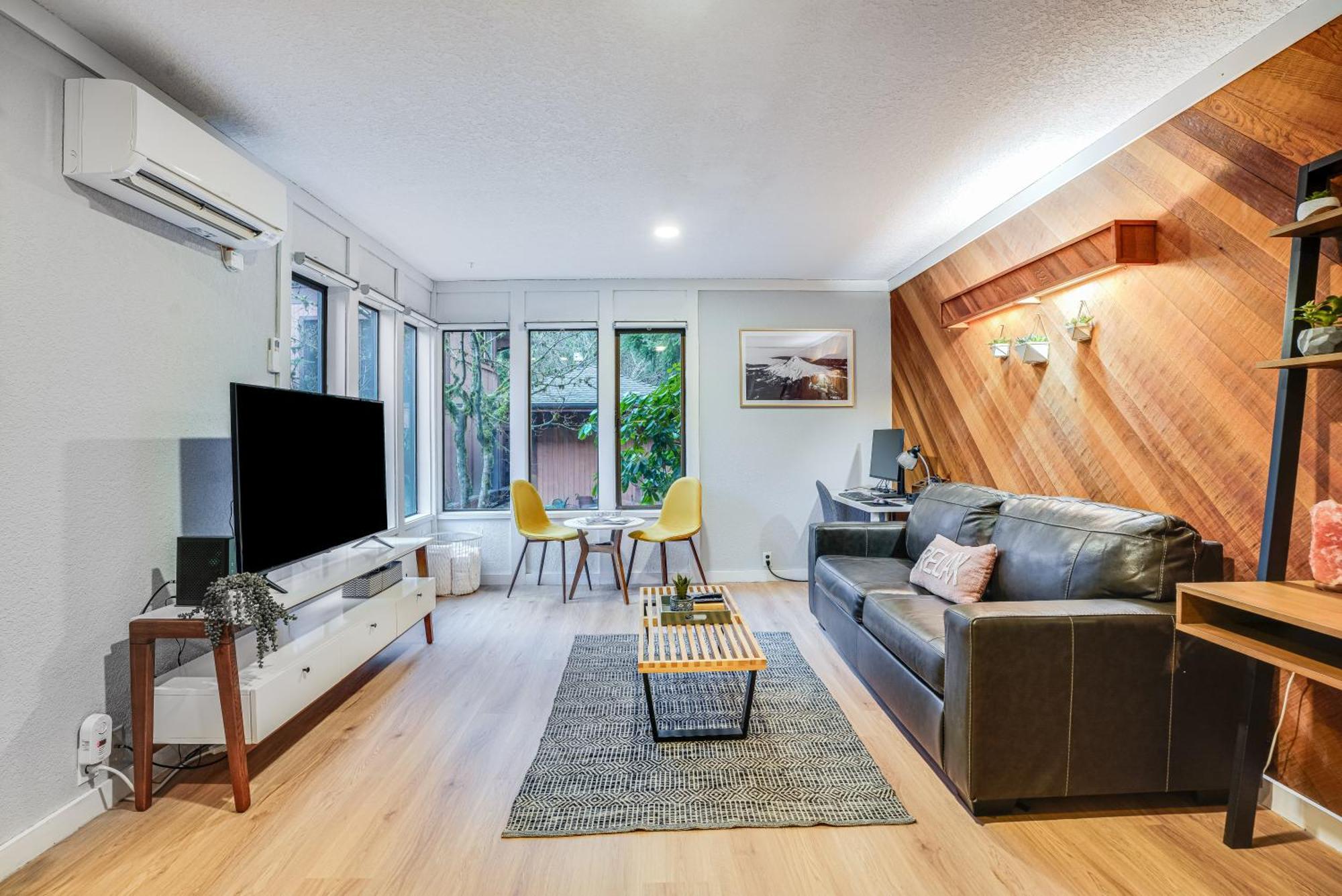 Apartment Cozy Nest In Welches Mount Hood Village